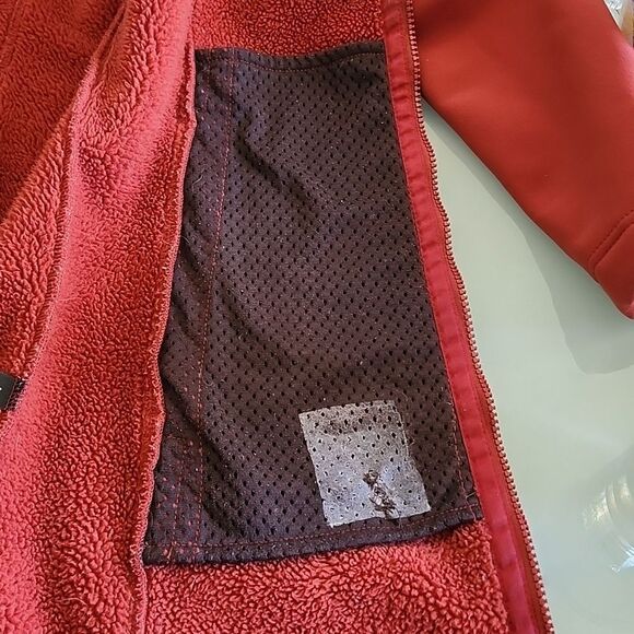 Patagonia Jacket - Picture 12 of 12